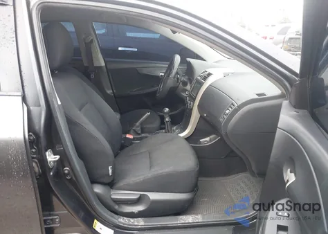 2009 Toyota Corolla S из США, поврежденный, VIN 1NXBU40E49Z133443